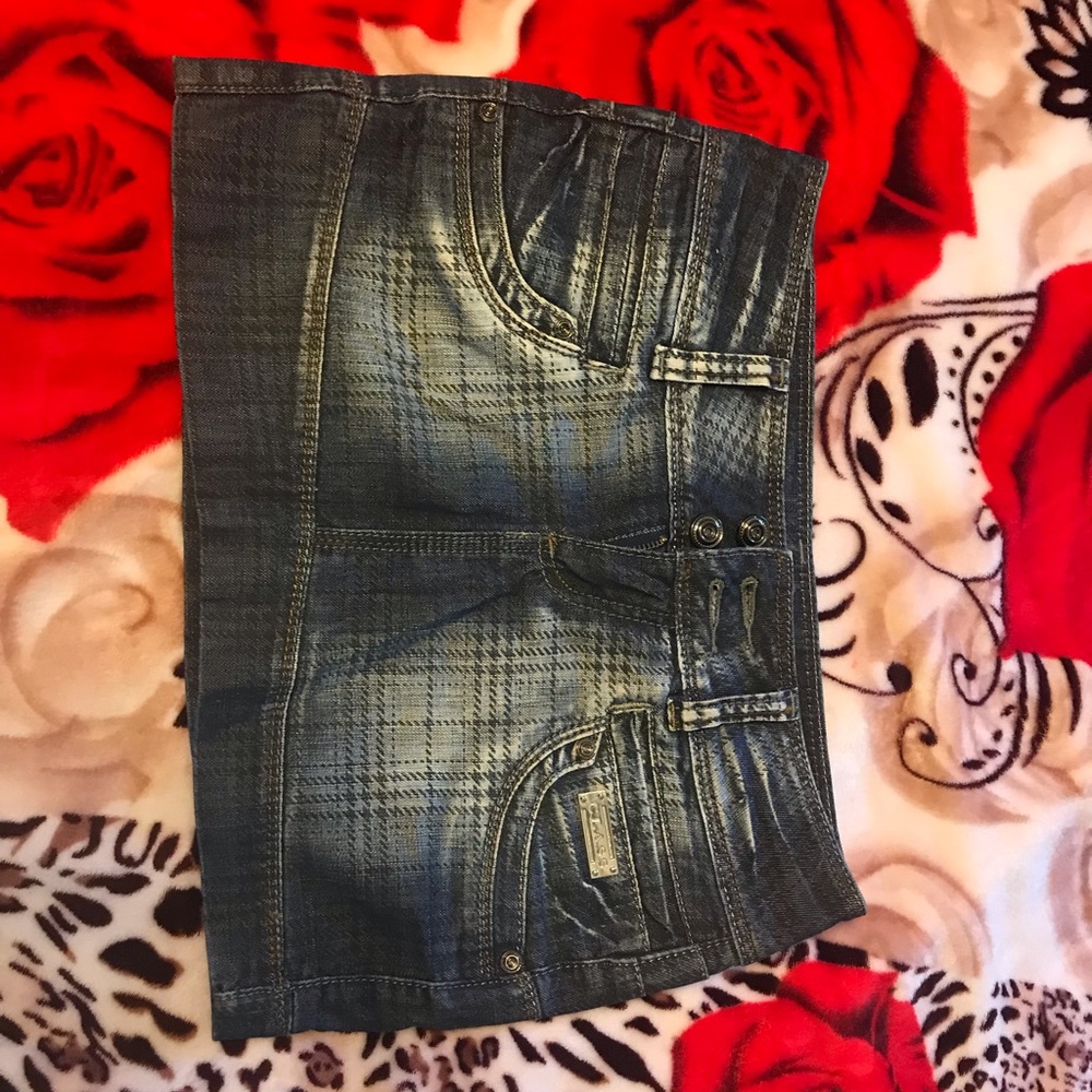 Skirt